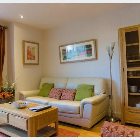 Almanna, York, Only 6 Minutes Walk To Minster York
