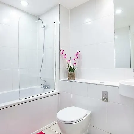 Almanna, York, Only 6 Minutes Walk To Minster * York